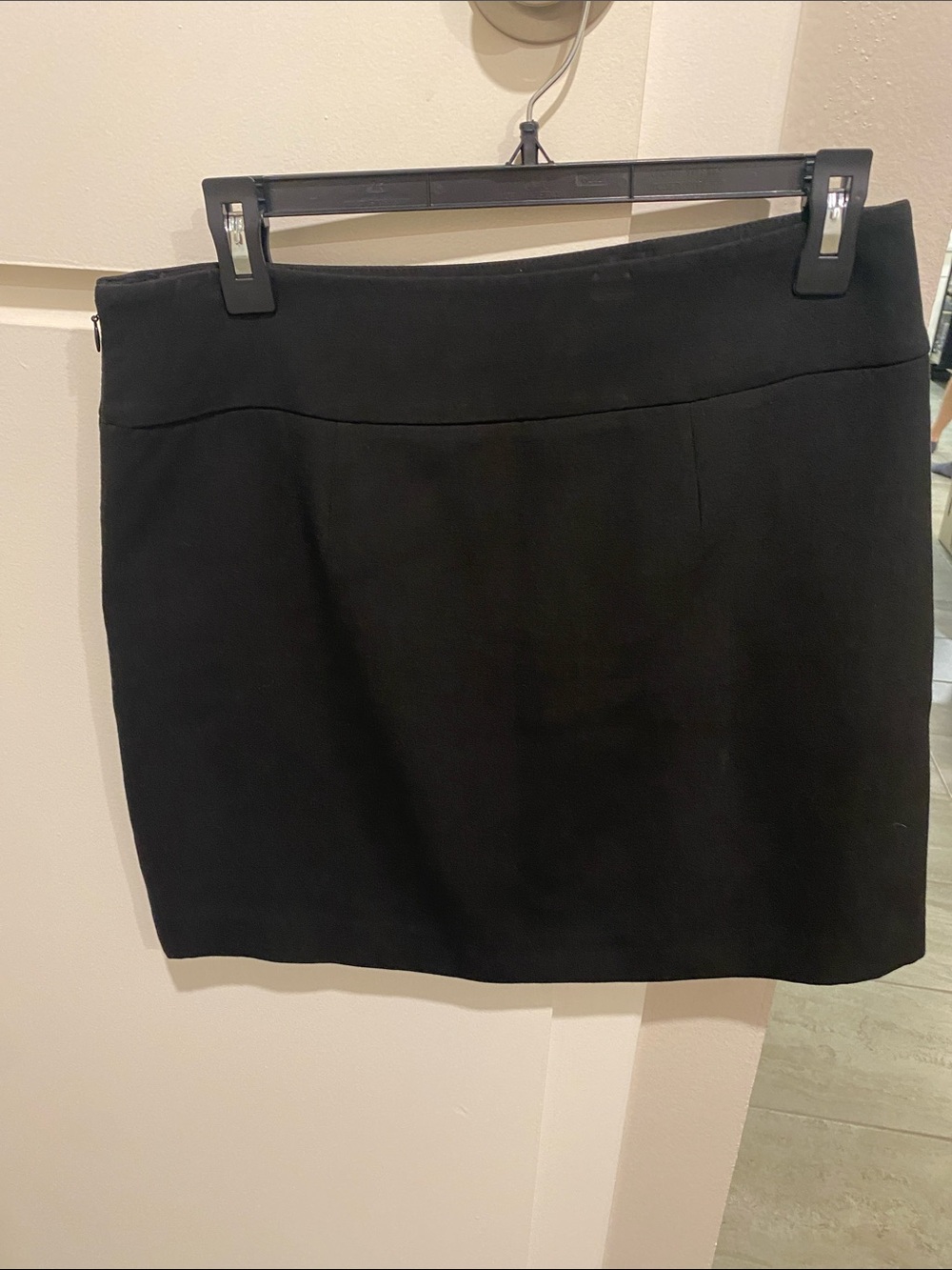LOFT Black Mini Skirt - Simple Pencil Style
